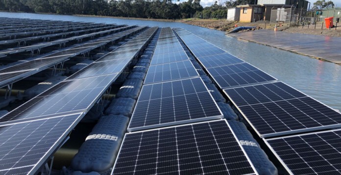 Floating solar panels at Gippsland Water's Drouin wastewater treatment plant